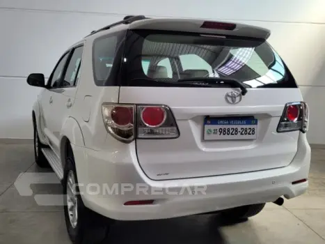 HILUX SW4 - 2.7 SR 4X2 16V 4P MANUAL