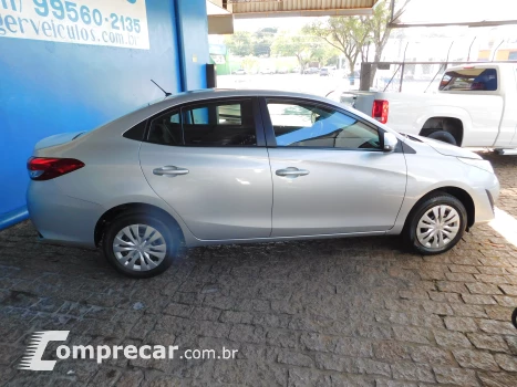 YARIS 1.5 16V Sedan XL Live