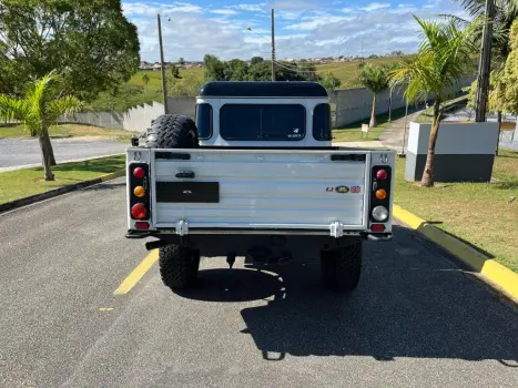 DEFENDER 2.5 SW HCPU 130 4X4 TURBO DIESEL 4P MANUAL