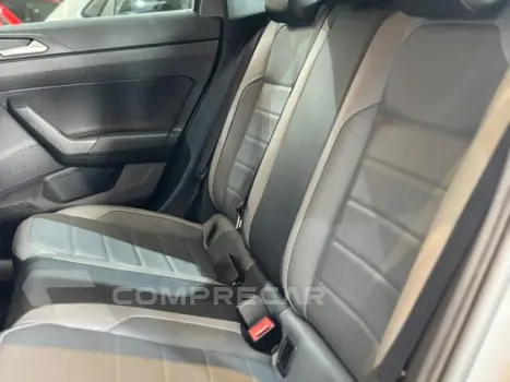 NIVUS - 1.0 200 TSI TOTAL HIGHLINE AUTOMÁTICO