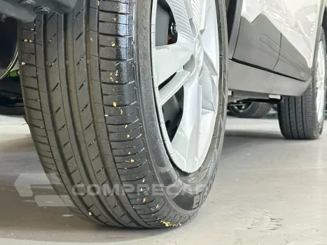 KICKS Active 1.6 16V Flex Aut.