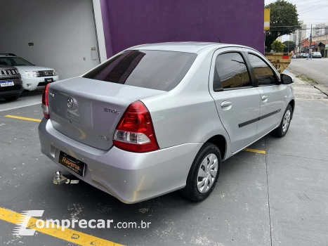 ETIOS 1.5 XS Sedan 16V