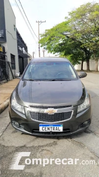 CHEVROLET CRUZE 1.8 LT 16V 4 portas