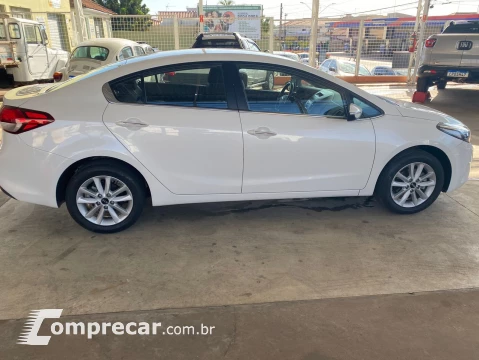 Kia CERATO 1.6 SX2 16V 4 portas