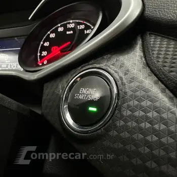 ONIX SEDAN Plus LT 1.0 12V TB Flex Mec.