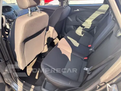 FOCUS 2.0 SE FASTBACK 16V FLEX 4P POWERSHIFT