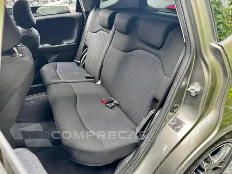 FIT 1.4 LX 16V FLEX 4P AUTOMÁTICO