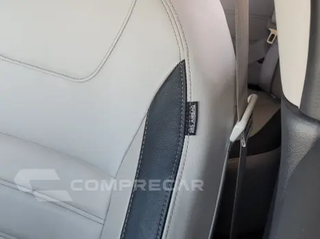 VERSA Exclusive 1.6 16V Flex Aut.