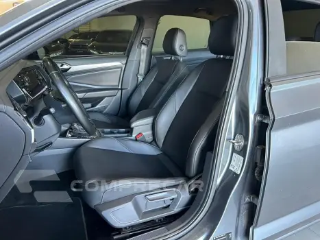 JETTA R-LINE 250 TSI 1.4 FLEX 16V AUT.