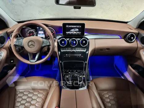 C 180 1.6 CGI AVANTGARDE 16V TURBO GASOLINA 4P AUTOMÁTICO