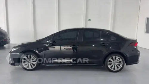 COROLLA 1.8 VVT-I Hybrid Altis