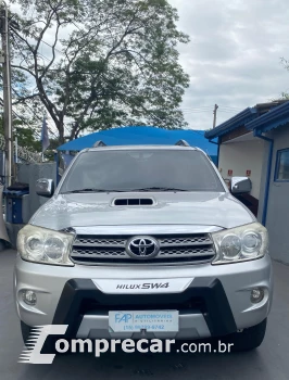 HILUX SW4 3.0 SRV 4X4 7 Lugares 16V Turbo Intercooler