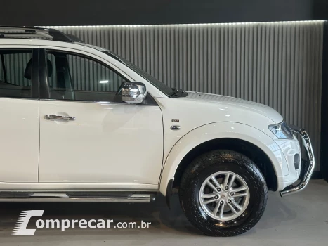L200 TRITON 3.5 HPE 4X4 CD V6 24V FLEX 4P AUTOMÁTICO