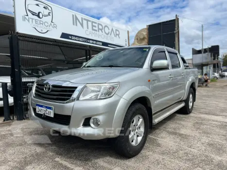 Toyota HILUX 2.7 SR 4X2 CD 16V 4 portas