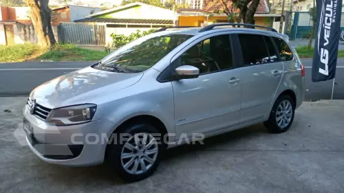 Volkswagen SPACEFOX 1.6 MI Trend 8V 4 portas