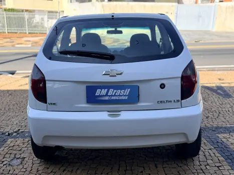 CELTA 1.0 MPFI LS 8V