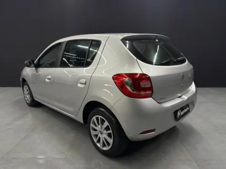 SANDERO 1.0 EXPRESSION 16V FLEX 4P MANUAL