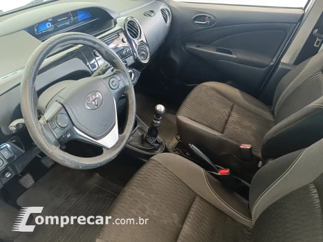 ETIOS 1.5 X PLUS SEDAN 16V MANUAL