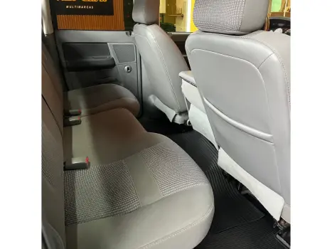 RAM 5.9 2500 4X4 CD I6 TURBO INTERCOOLER DIESEL 4P AUTOMÁTIC