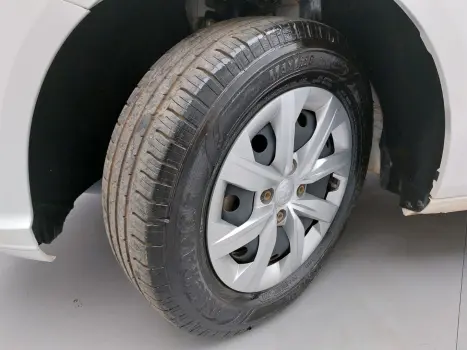 VOYAGE 1.0 12V MPI TOTALFLEX 4P MANUAL