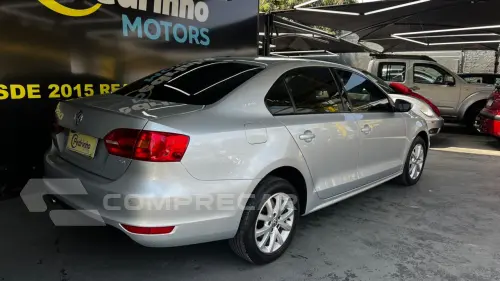 Jetta 2.0 4P FLEX AUTOMÁTICO