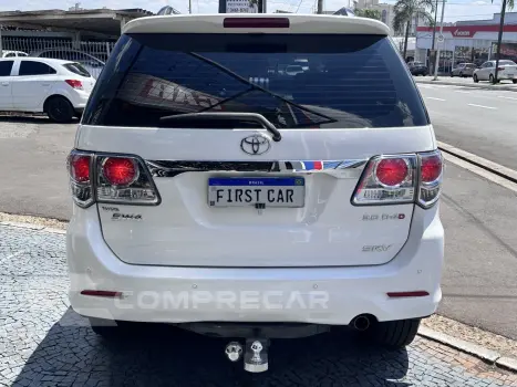 HILUX SW4 3.0 SRV 4X4 16V TURBO INTERCOOLER DIESEL 4P AUTOMÁ