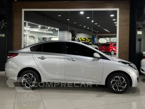 HB20S 1.6 COMFORT PLUS 16V FLEX 4P AUTOMÁTICO