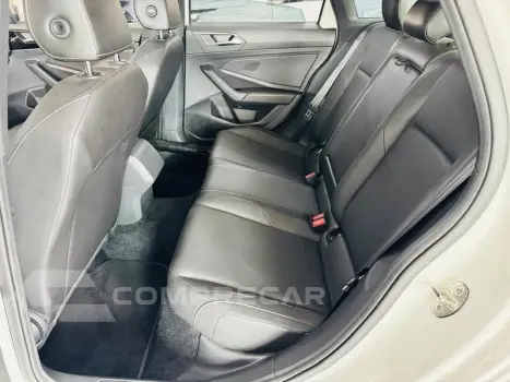 JETTA R-LINE 250 TSI 1.4 FLEX 16V AUT.