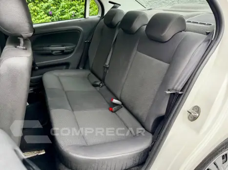 VOYAGE 1.0 12V MPI TOTALFLEX 4P MANUAL