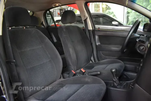 ASTRA 2.0 MPFI Advantage 8V