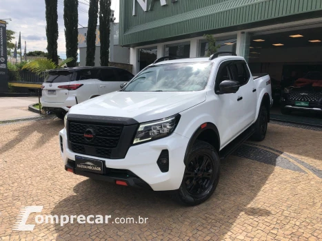 NISSAN Frontier 2.3 16V Turbo Diesel Pro4x Cd 4X4 Automático 4 portas