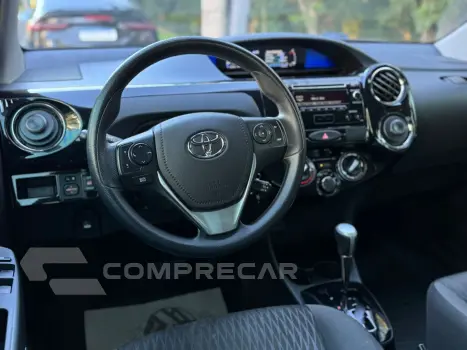 ETIOS 1.5 XS Sedan 16V