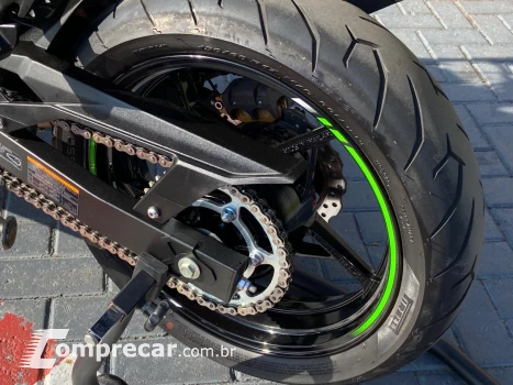 NINJA 400
