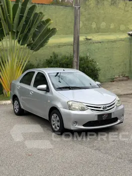 Toyota ETIOS 1.5 X Plus Sedan 16V 4 portas