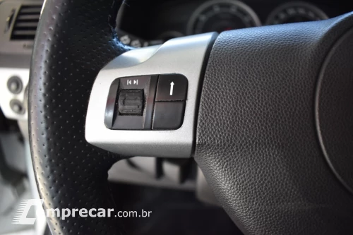 VECTRA 2.0 MPFI Elegance 8V