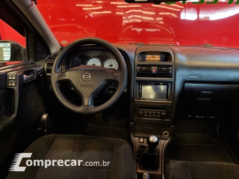 ASTRA 2.0 MPFI Advantage 8V