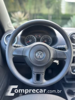 Volkswagen VOYAGE 1.6 MI 8V 4 portas