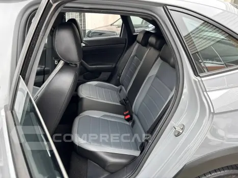 Nivus Highline 1.0 200 TSI Flex Aut.
