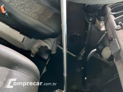 KOMBI - 1.4 MI FURGÃO 8V 3P MANUAL