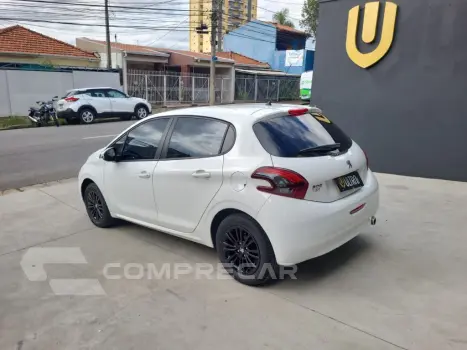 208 Active Pack 1.6 Flex 16V 5p Aut.