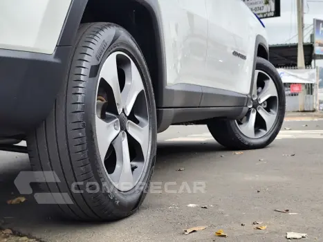 COMPASS 2.0 16V FLEX LONGITUDE AUTOMÁTICO