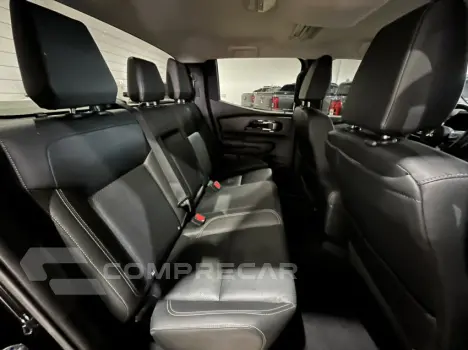 TRITON 2.4 Biturbo CD Hpe-s 4X4