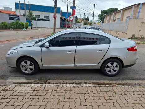 Fluence 2.0 Dynamique 16V Flex 4P Automático