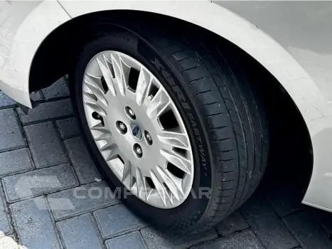 KA 1.5 TI-VCT FLEX SE PLUS SEDAN AUTOMÁTICO