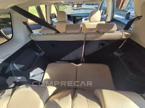OUTLANDER 3.0 GT 4X4 V6 24V GASOLINA 4P AUTOMÁTICO