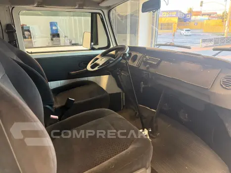 KOMBI 1.6 STD 8V GASOLINA 3P MANUAL
