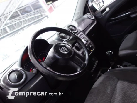 VOYAGE - 1.6 MI 8V 4P MANUAL