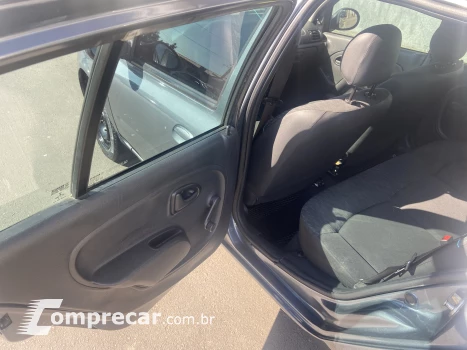 CLIO 1.0 Expression 8V