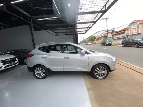 ix35 GLS 2.0 16V 2WD Flex Aut.