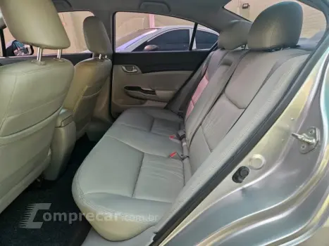 CIVIC - 1.8 LXS 16V 4P AUTOMÁTICO